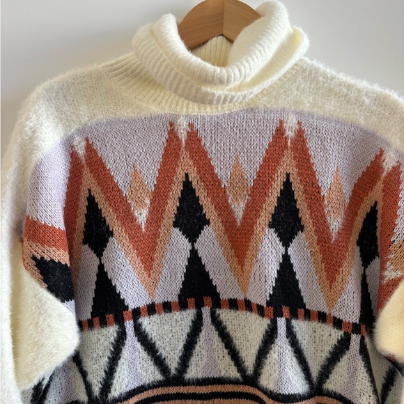 Cozy turtleneck sweater - Picture 2 of 12